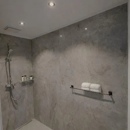 فندق Oha1 3*